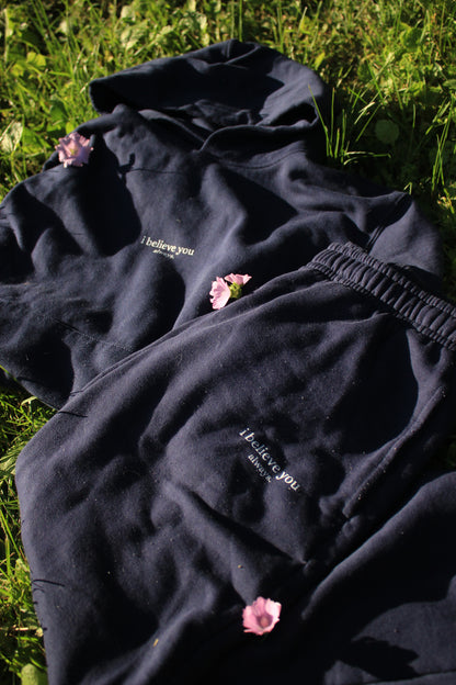'i believe you always' sweats - navy
